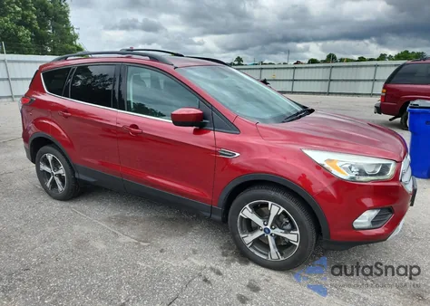 2017 Ford Escape Se из США, поврежденный, VIN 1FMCU9GD3HUB00754